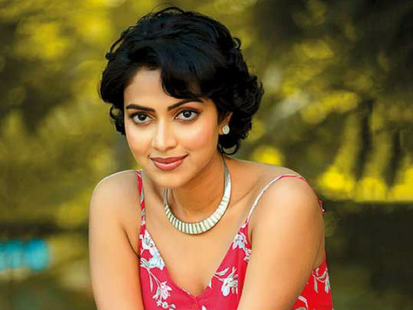 విమర్శకుల ప్రశంసలు