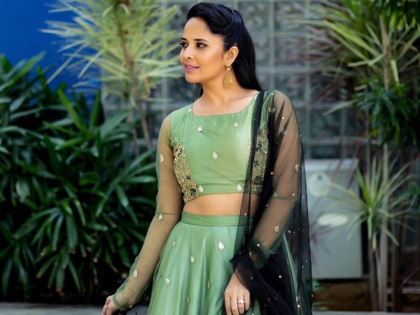 Anasuya Bharadwajs social Message goes viral on social media Anasuya Bharadwajs social Message goes viral on social media