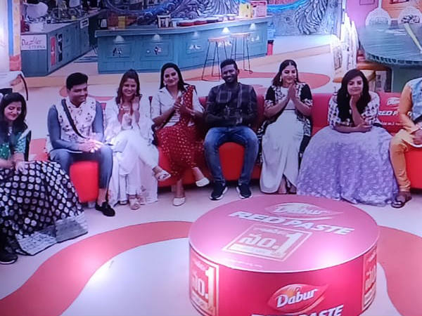 శ్రీముఖి నీవల్లే