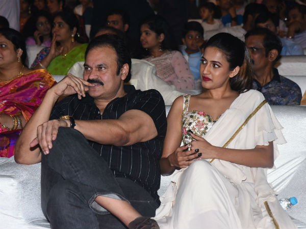 మెగా ఫ్యామిలీ సందడి