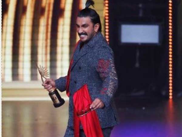 ఉత్తమ నటుడు, ఉత్తమ దర్శకుడు