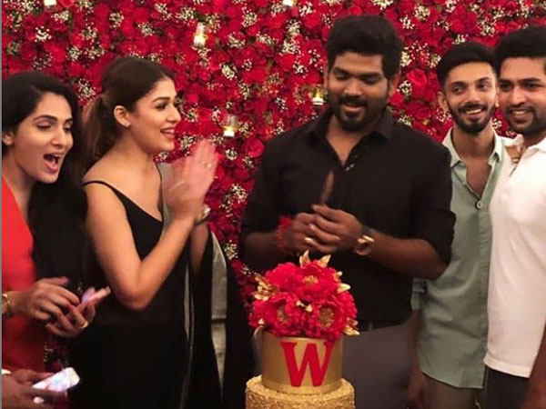 సోషల్ మీడియాలో వైరల్ అవుతున్న ఫోటోలు