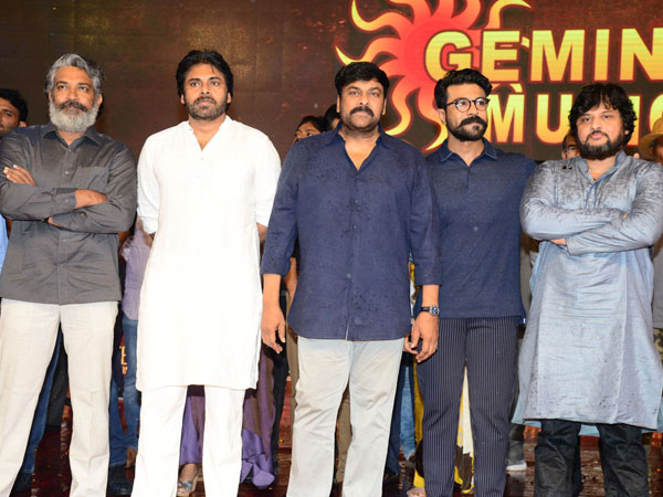 కిటకిటలాడుతున్న ఎల్బీ స్టేడియం