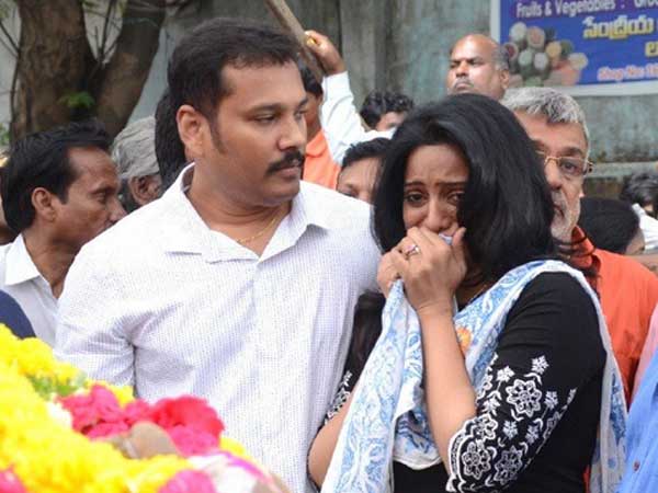 అల్లరిగా సందడిగా