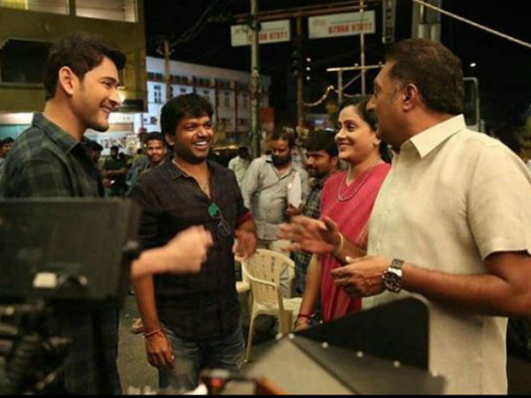 A Viral Photo out from Mahesh Babus SariLeru Neekevvaru sets A Viral Photo out from Mahesh Babus SariLeru Neekevvaru sets