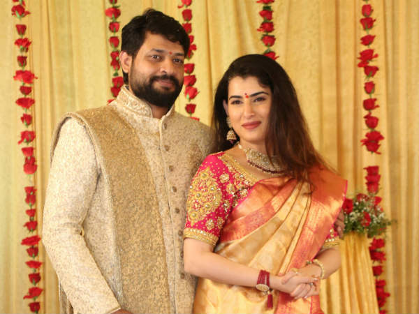కుర్రకారు హీటెక్కించిన భామ