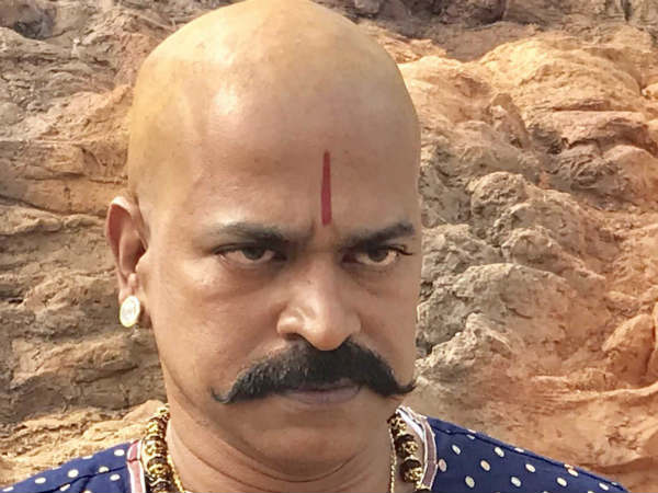 Vennela Kishore And Anil Ravipudi Hilarious Comments On Brahmaji Age Vennela Kishore And Anil Ravipudi Hilarious Comments On Brahmaji Age