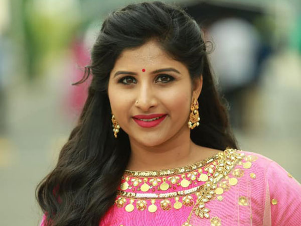Anchor Mangli tollywood entry with Ullaala Ullaala movie Anchor Mangli tollywood entry with Ullaala Ullaala movie