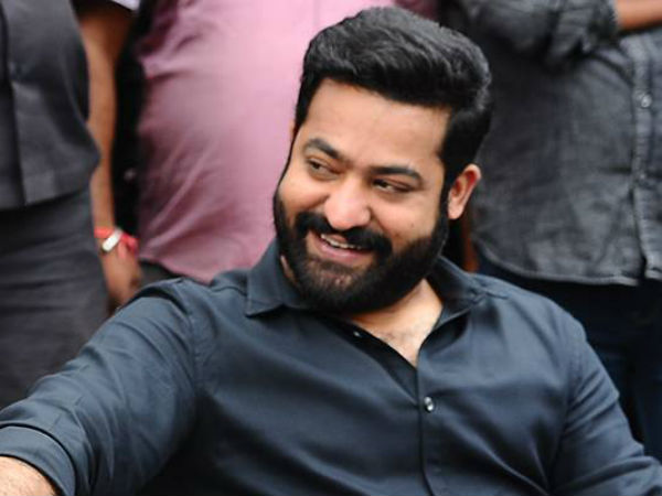 సినిమాపై హైప్.. ఎన్టీఆర్ హెల్ప్