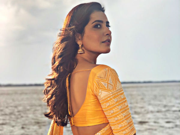Raashi Khanna Playing TikTok Addictive Character In Prathi Roju Pandage Raashi Khanna Playing TikTok Addictive Character In Prathi Roju Pandage