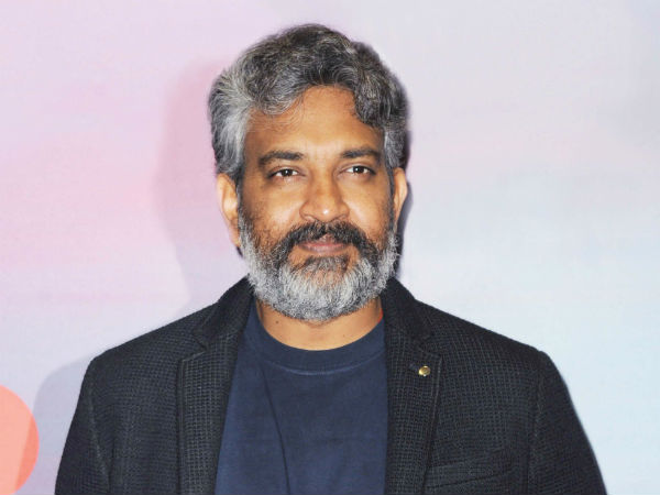 చెక్కుచెదరని నవ్వుతో కొత్త ఆలోచనలతో