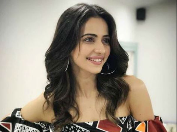 పుకెట్లో అమ్మానాన్నలతో..