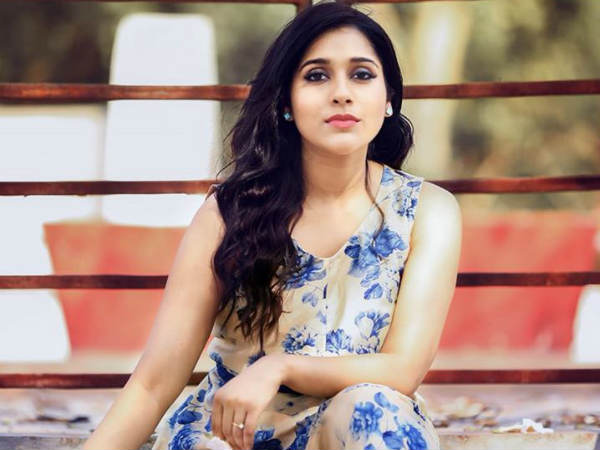 స్కిట్స్లో వీరిద్దరి పెళ్లి...