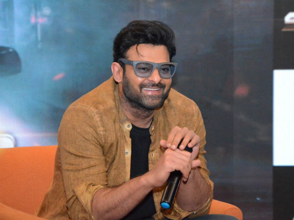 బ్యాంకాక్ మ్యూజియంలో బాహుబలిగా