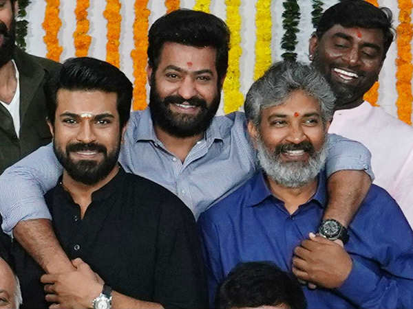 ఎన్టీఆర్, రామ్ చరణ్ భారీ మల్టీస్టారర్