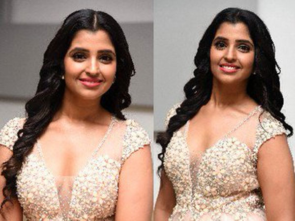 యాడ్ షూట్ అంటూ వివరణ..