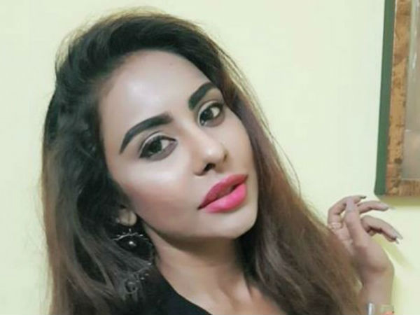అంతులేని ఫాలోయింగ్.. అందులో దిట్ట