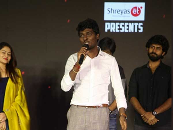 నేను అలాంటి రైటర్ను కాదు..