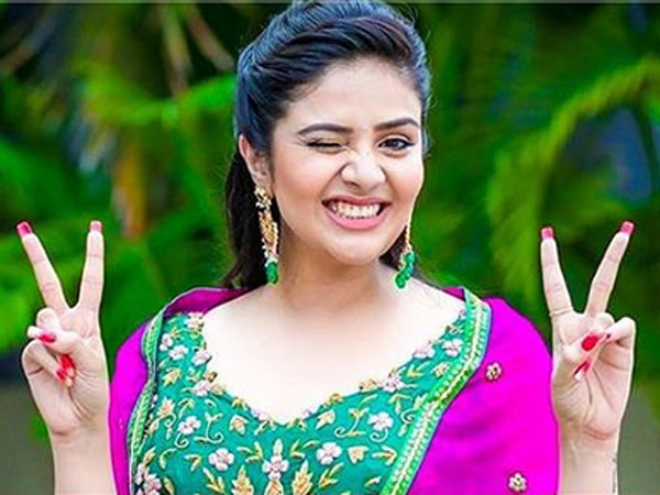 దూరంగా ఉంటోన్న శ్రీముఖి.. ఫోన్ చేసినా మాట్లాడలేదు.. రాహుల్ కామెంట్స్