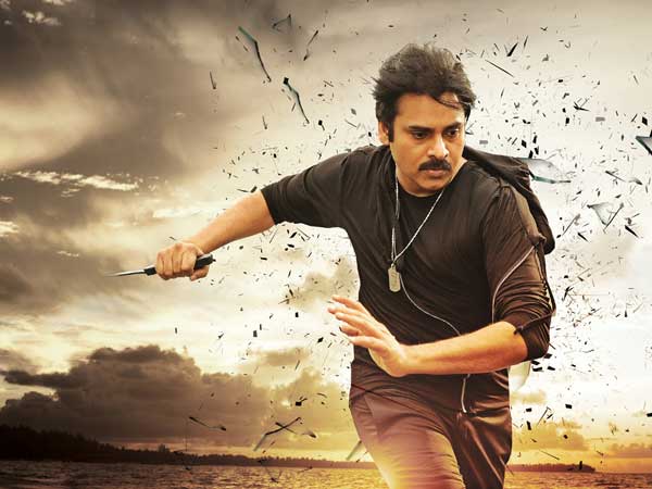పవన్తో యంగ్ హీరోయిన్ రొమాన్స్