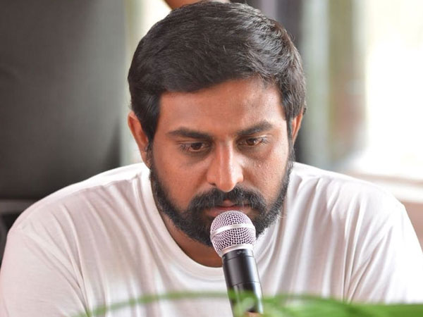 విలన్గా మారుతున్న డైరెక్టర్
