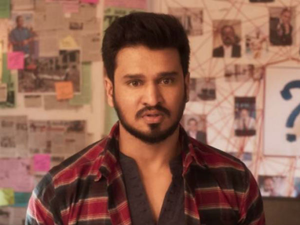 కథలో ట్విస్ట్లు..