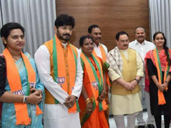 వివాదస్పదంగా మారిన కౌశల్ ఫౌండేషన్