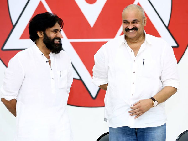 పవన్ కళ్యాణ్పై రోజా విమర్శలు.. నాగబాబు ప్రశ్న