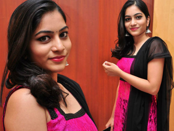 నేనింకా చిన్నదాన్నే..