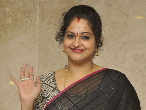 అవును అన్నట్లుగానే.. హింట్