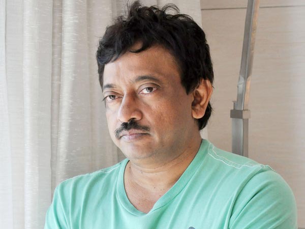 ఏదో ఒక బాణం వేస్తూనే ఉన్నాడు