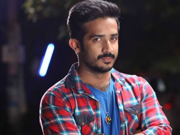 యాంకర్ రవి కూడా.. ప్లాన్ అదేనా?