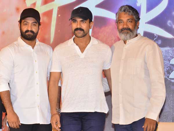 కోర్టుకు సన్నివేశానికి సంబంధించిన సన్నివేశాలు..