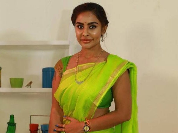 నగ్నంగా శ్రీ రెడ్డి.. కాస్టింగ్ కౌచ్ విషయమై షకీలా