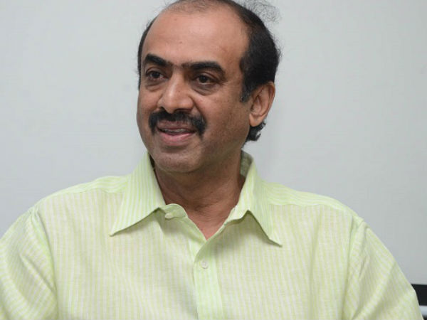 వెంకటేశ్ నివాసంలో..