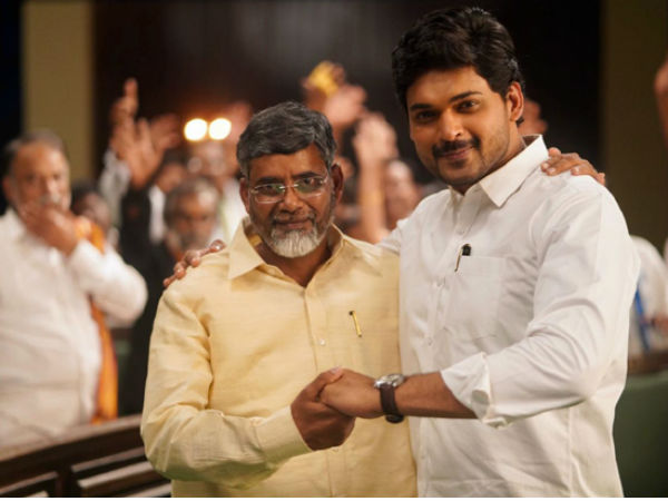 మరో సెన్సేషన్ క్రియేట్ చేసిన వర్మ.. ఆ పార్టీ పెద్దను గట్టిగానే తగులుకున్నాడే!