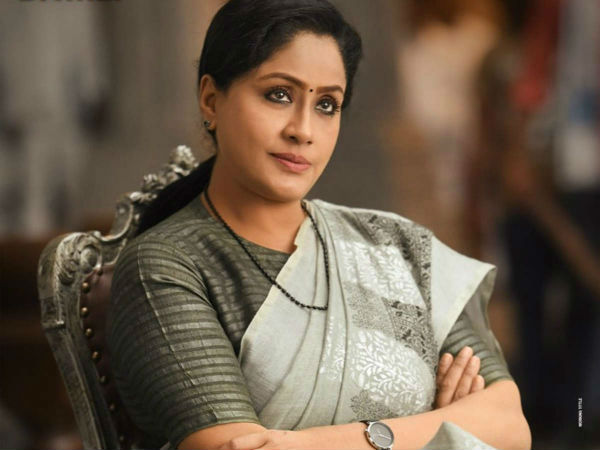 విజయశాంతి రీ ఎంట్రీ.. దేవి శ్రీ బాణీలు