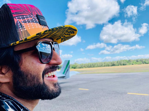 ఆ ఇంటిని ఎంత పెట్టి కొన్నారో తెలుసా?
