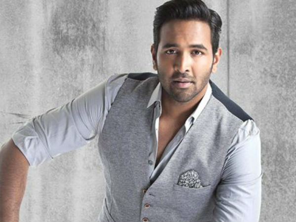 ముగ్గురు ముఖ్యమంత్రుల ప్రస్తావన