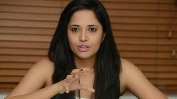 వల్గర్ కామెంట్లు.. స్వయంగా చదివి వినిపించిన అనసూయ
