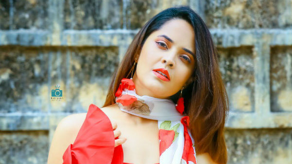 ఐటెమ్ సాంగ్తోనూ..