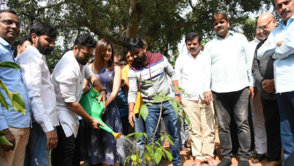 మంచి పేరుతో పాటు భారీ రెస్పాన్స్