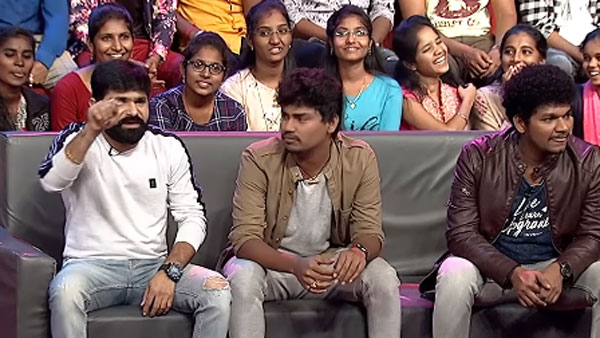 రవి హ్యాండ్ ఇచ్చాడు.. చలాకీగా వచ్చాడు
