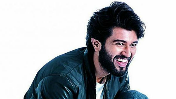 ప్రపంచం మొత్తం చెప్పుకునే లవర్గా..