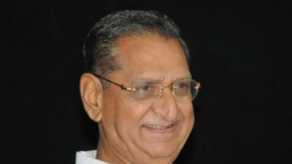 మొదట రచయితగా ఆ తర్వాత నటుడిగా