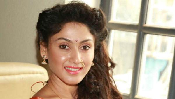 శ్రీ రెడ్డి దుమారం.. ఇప్పుడు ఆ హీరోయిన్