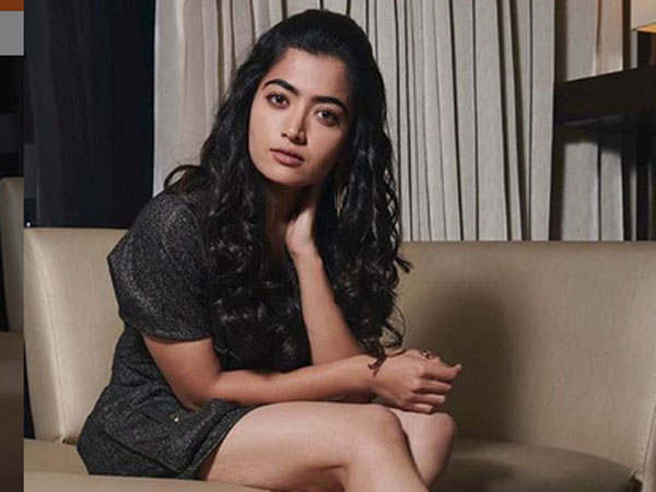 అందరికీ ఆమె కావాలి