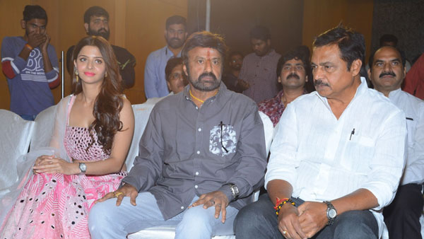 బాధ్యతగా స్వీకరించి సహకరించండి