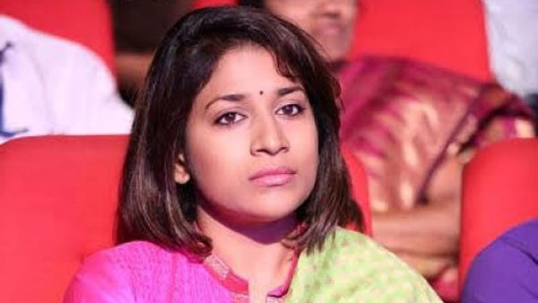 స్టైలింగ్తో ఆకట్టుకున్న సుష్మిత..