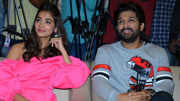 పూజా హెగ్డే గురించి స్టైలిష్ స్టార్